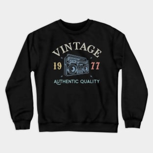 43 Years Old 1977 Vintage 43rd Birthday Anniversary Gift Crewneck Sweatshirt